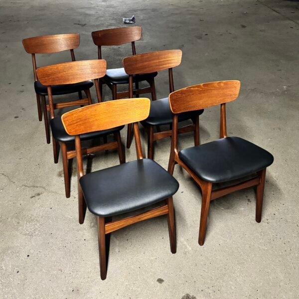 Schiønning & Elgaard teak diningchairs