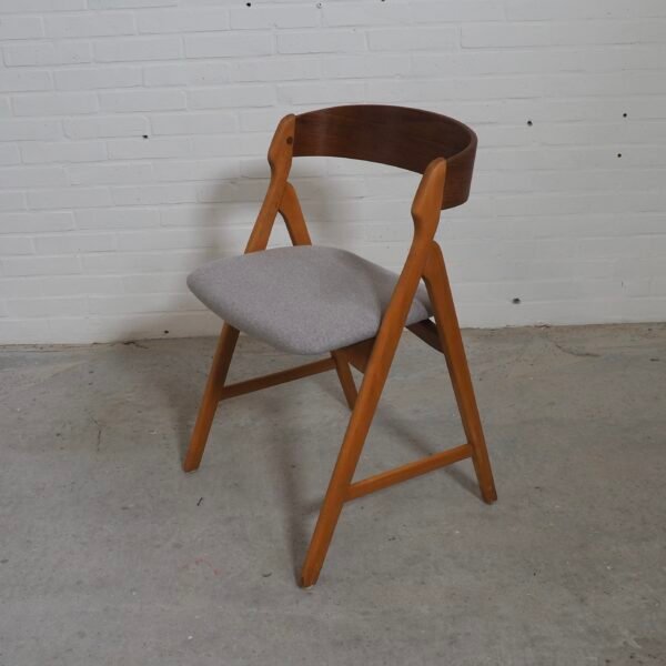 4x Henning Kjærnulf model 71 - Image 7