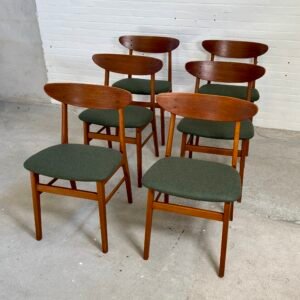 Farstrup model 210 vintage dining chair