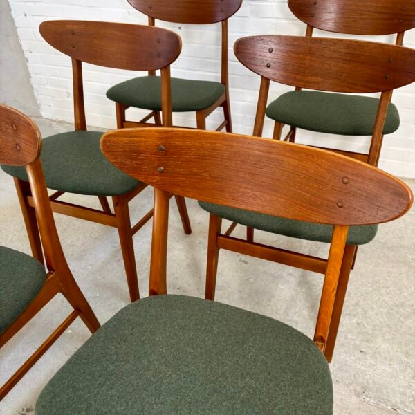 6x Farstrup model 210 Teak dining chairs - Image 4